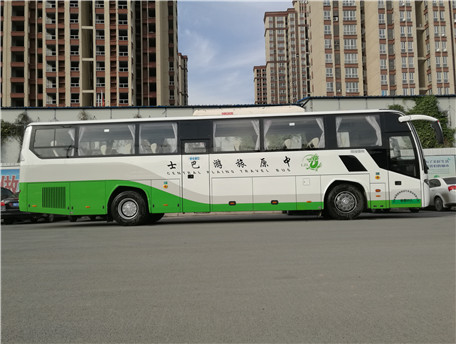 55座 大巴車