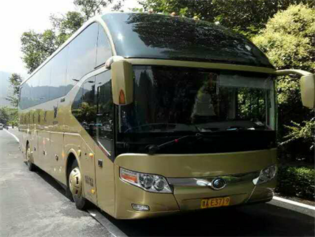 55座 大巴車